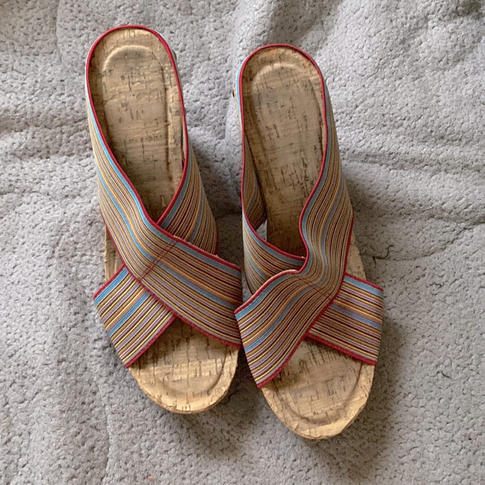 Size 9 multicolored